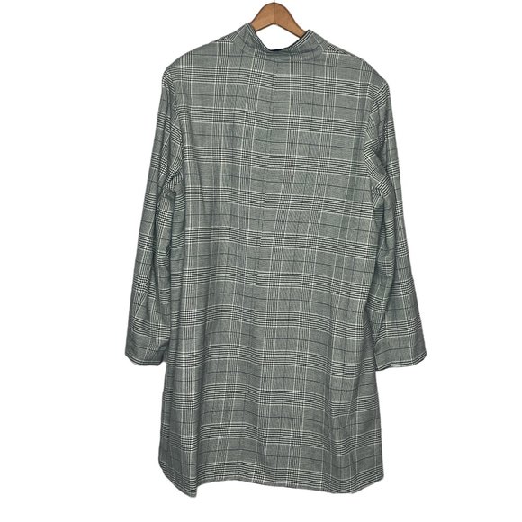 JM Collection Woman 20W Gray Black Houndstooth Button Front Dress Jacket Plus 2X - Picture 2 of 3